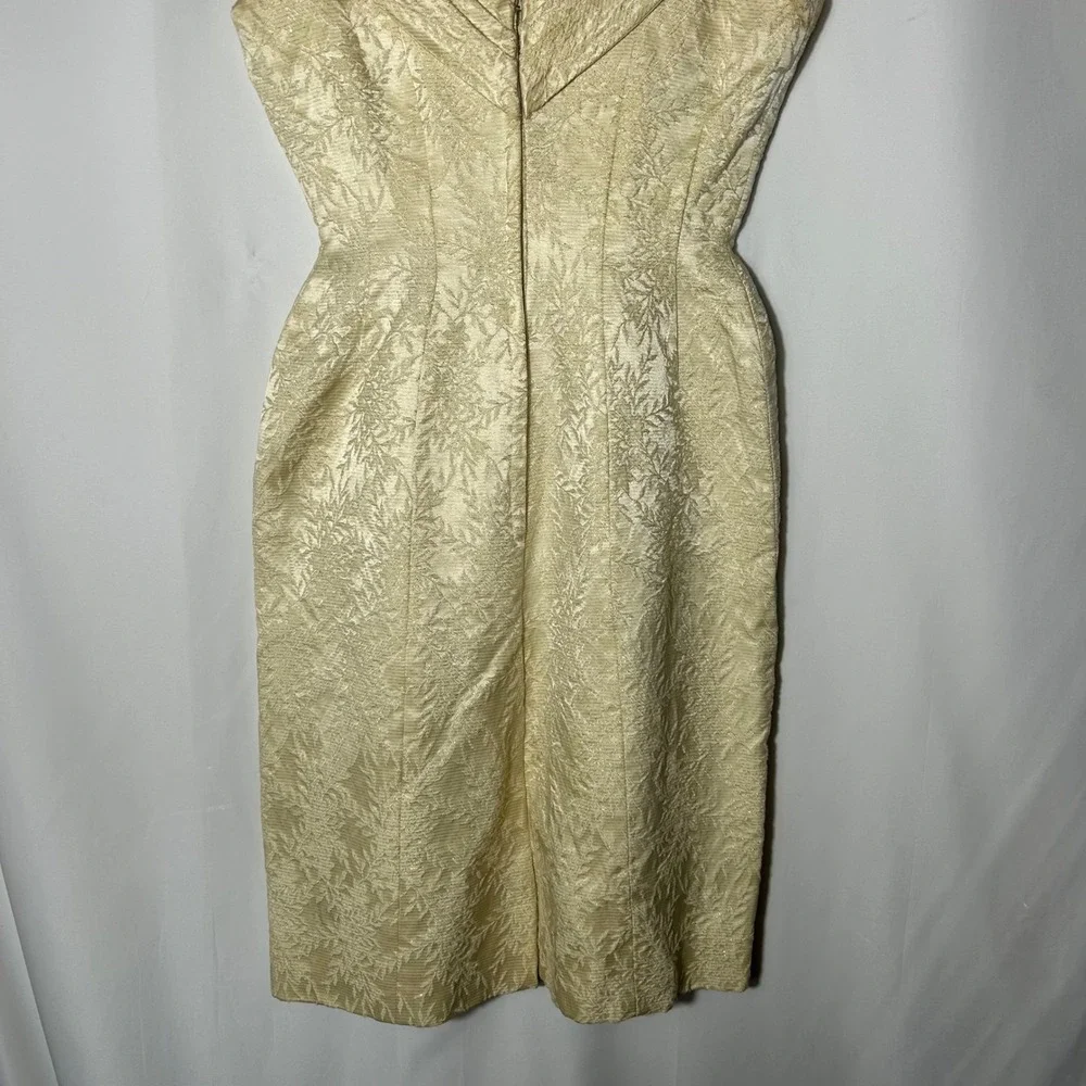 Suzy Perette Dress 6 Vintage Gold Metallic Brocade 1950s Wiggle Cocktail